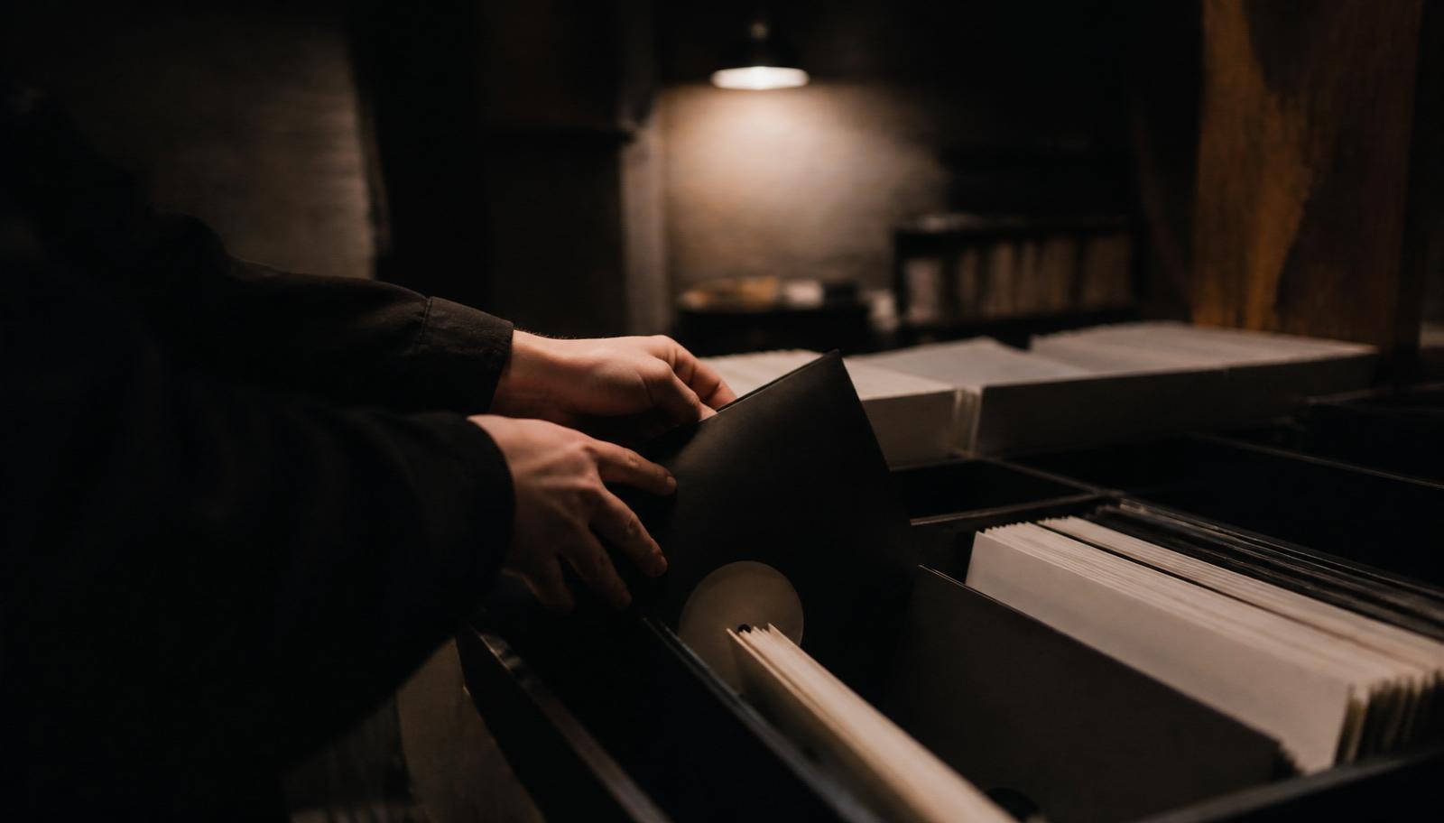 The Best Place to Buy Techno and House Vinyl Online in the UK